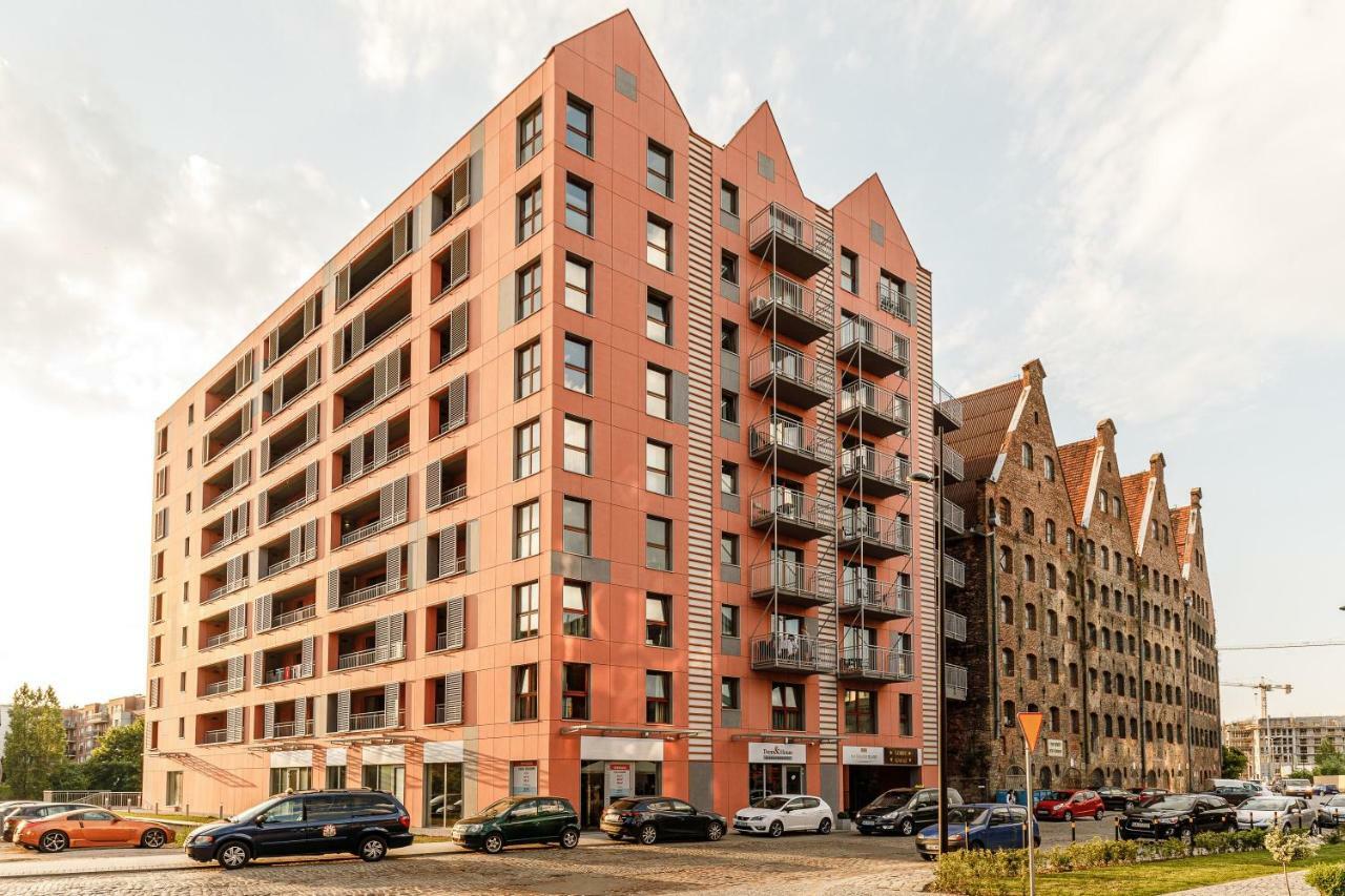 Waterlane Island _ Unique Apartment Gdansk Bagian luar foto